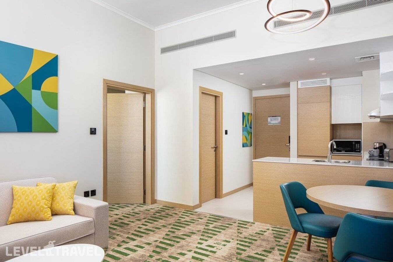 фотографии отеля Holiday Inn & Suites Science Park в ОАЭ(Аль Барша) - фото №20