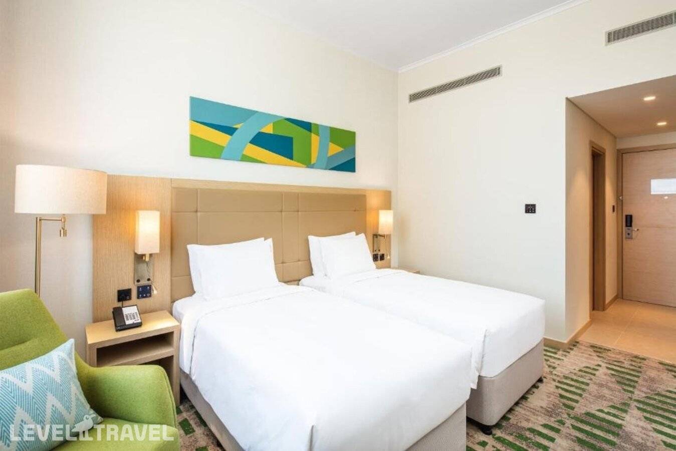 фотографии отеля Holiday Inn & Suites Science Park в ОАЭ(Аль Барша) - фото №18