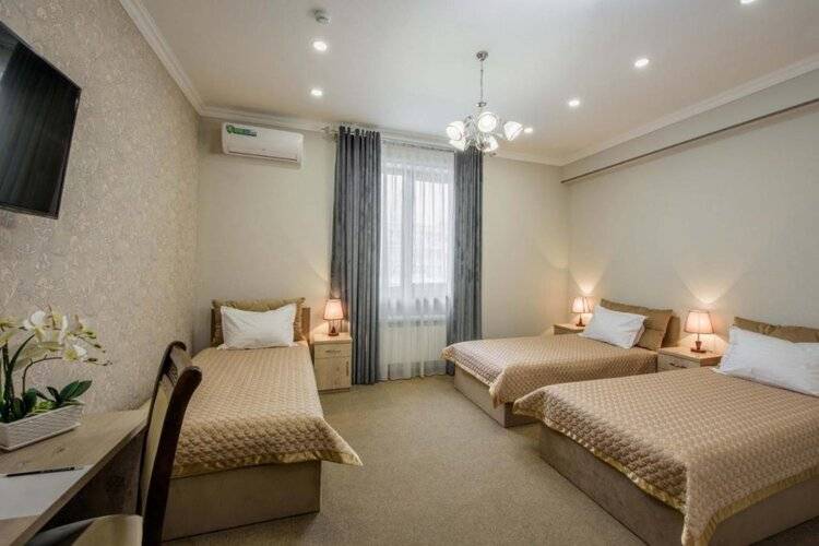 Huzur Hotel