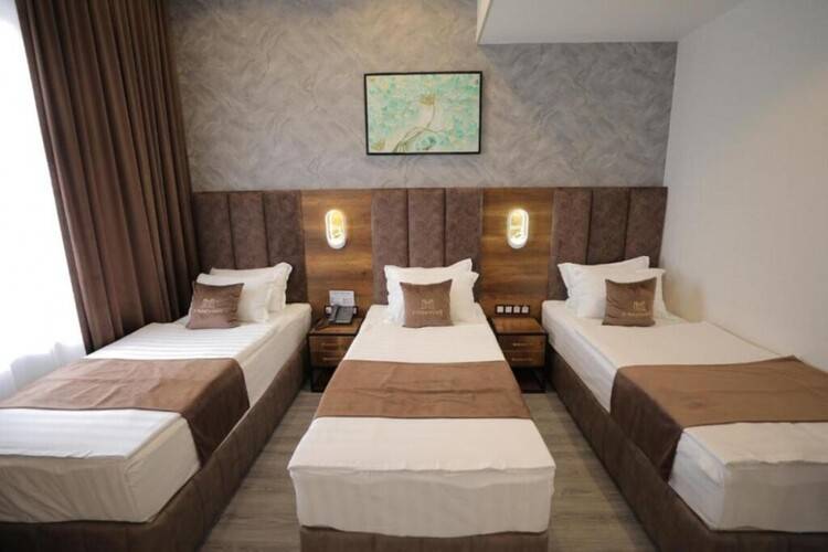 Maxwell Hotel