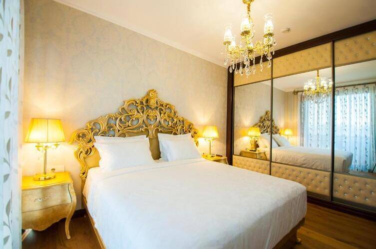 Royal Residence