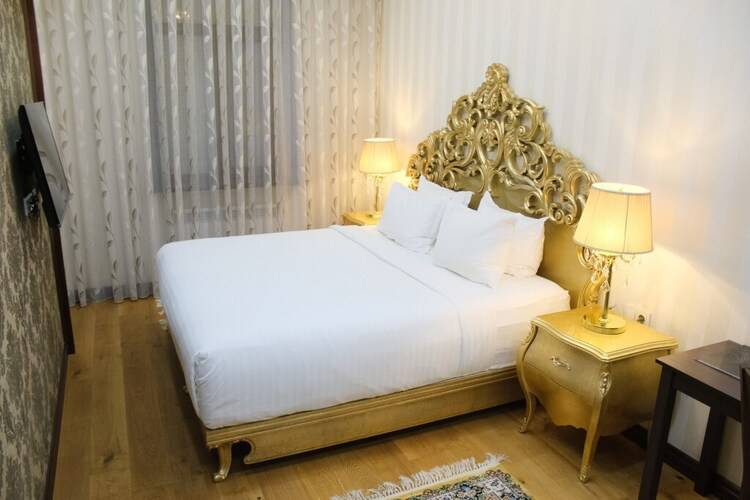 Royal Residence