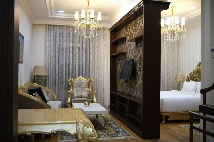 Royal Residence