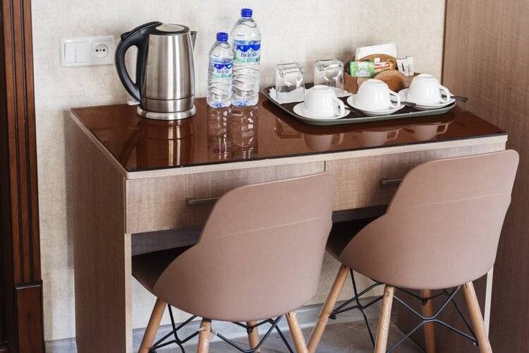 Eldi Hotel