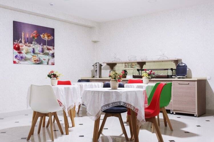 Eldi Hotel