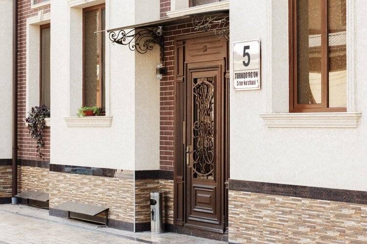 Eldi Hotel