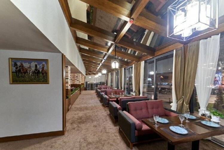 Asli Makon Hotel