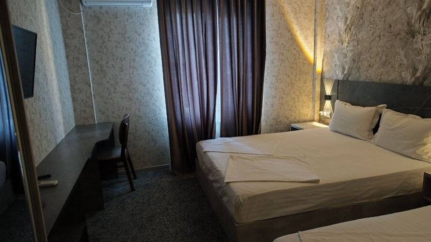 Boston Hotel