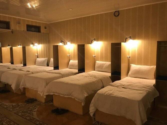 Hon Saroy Hotel
