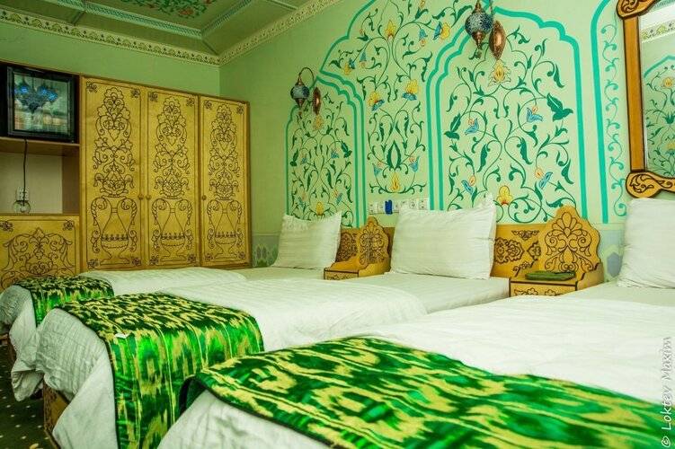 Hon Saroy Hotel