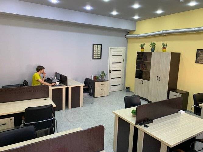 Safarov's Family Hostel