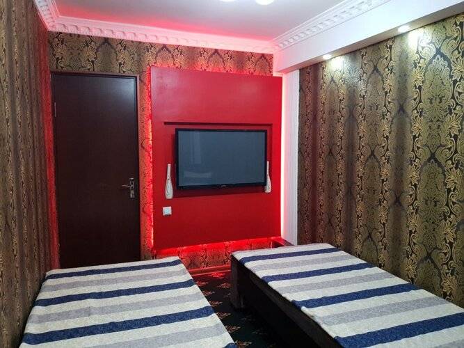 Status House