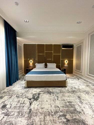 Friday Old City Hotel