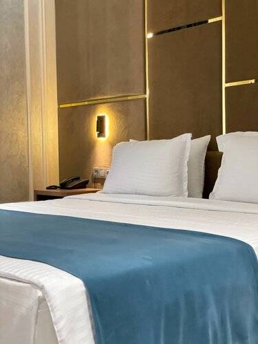 Friday Old City Hotel