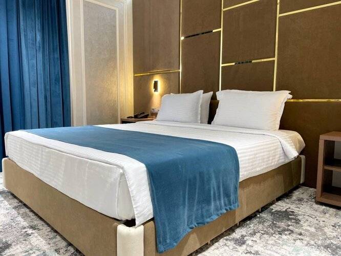 Friday Old City Hotel