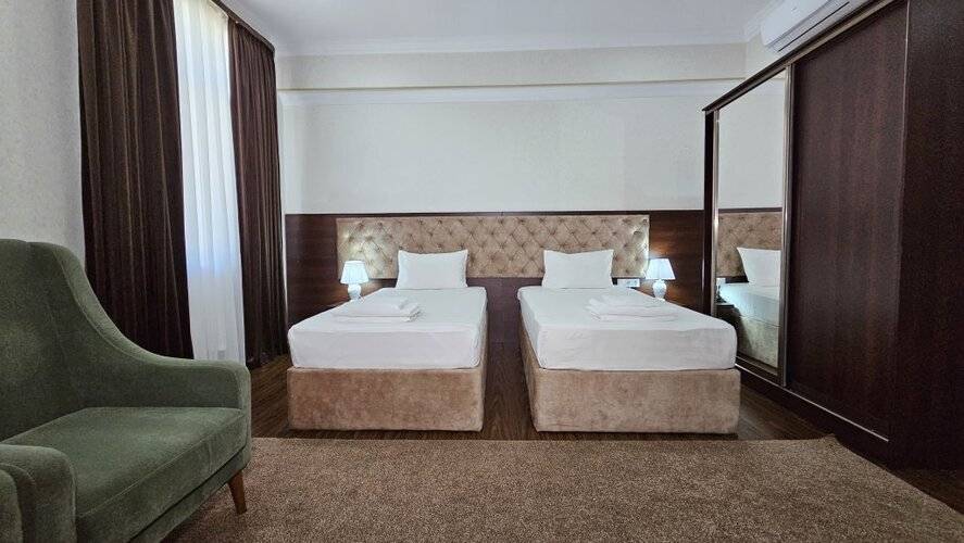 Grand Turon Plaza Hotel
