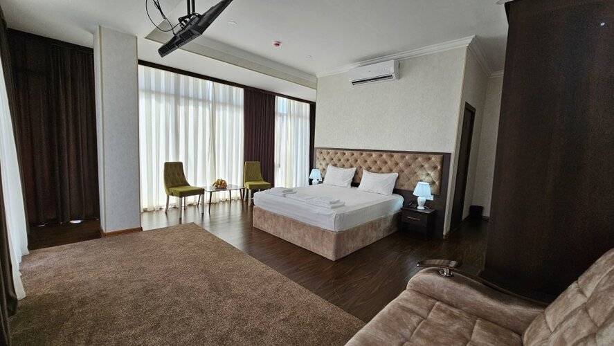 Grand Turon Plaza Hotel