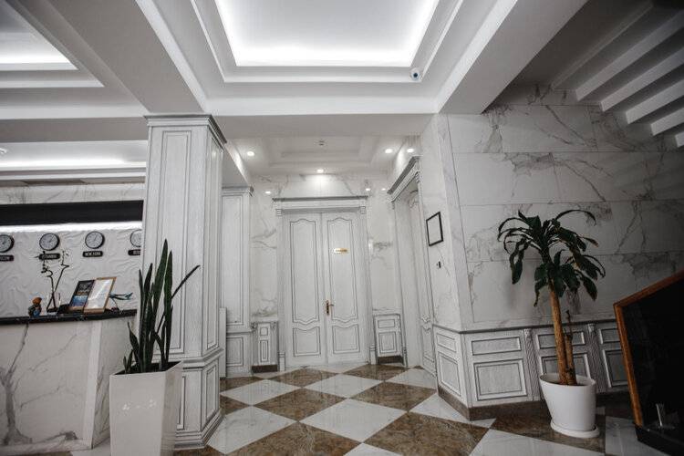 Shedevr Plaza Hotel