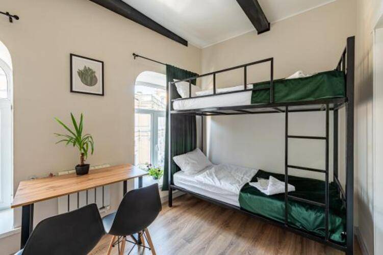 Vibe Hostel (Вайб Хостел)