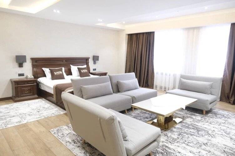 Ziyorat Hotel
