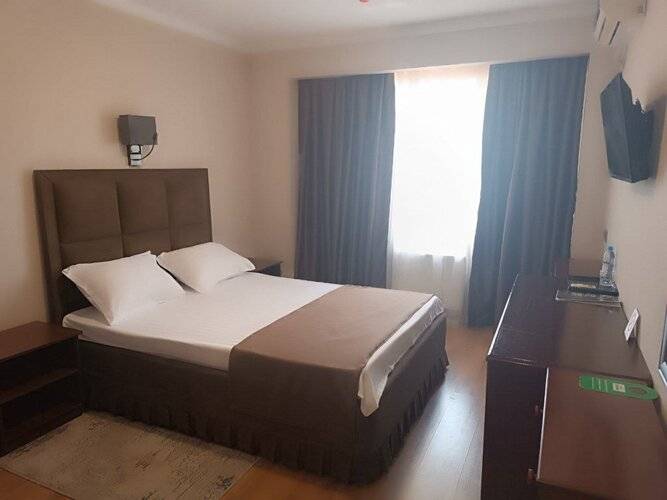 Ziyorat Hotel