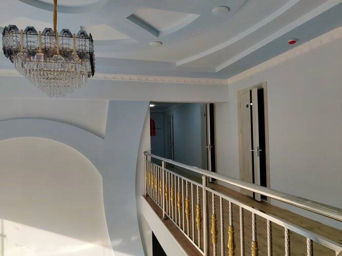 Bahra Hotel