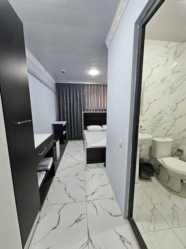 Bahra Hotel