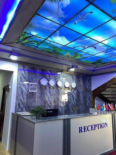 Orom Hotel