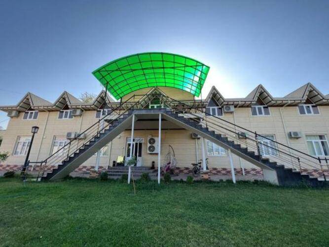 Orom Hotel