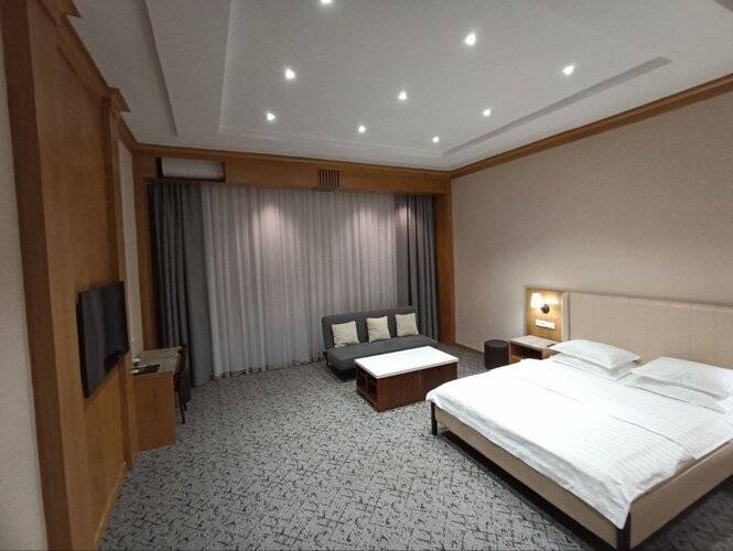 Vella Elegant Hotel