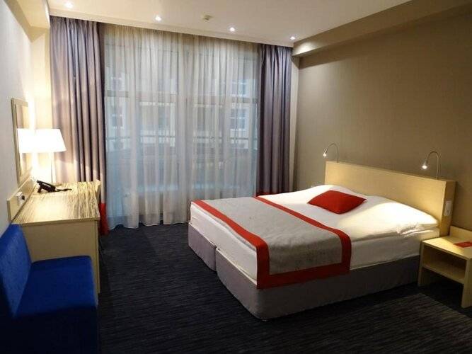 Ramada Hotel & Suites By Wyndham Alabuga