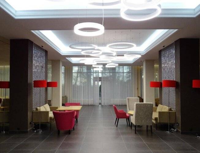 Ramada Hotel & Suites By Wyndham Alabuga