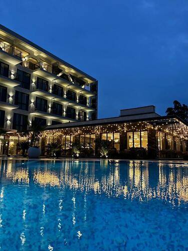 Отель Riviera Hotel