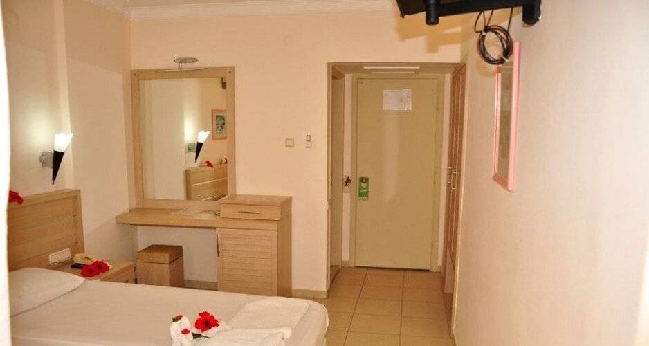 Orfeus Armin Hotel (Adults Only 16+)