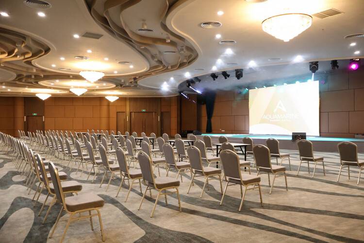Aquamarine Resort Hotel Cam Ranh