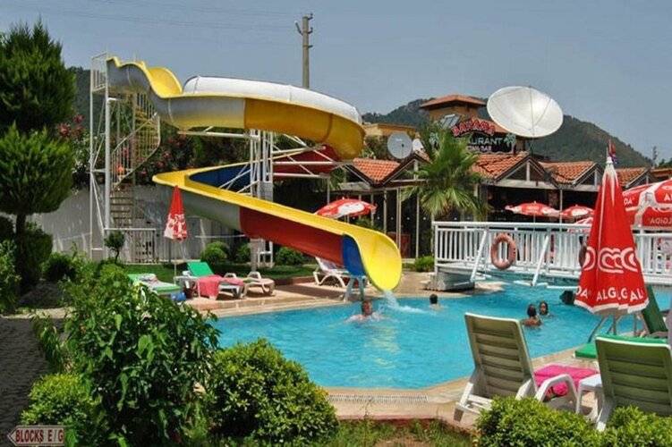 Club Ekinci Palace