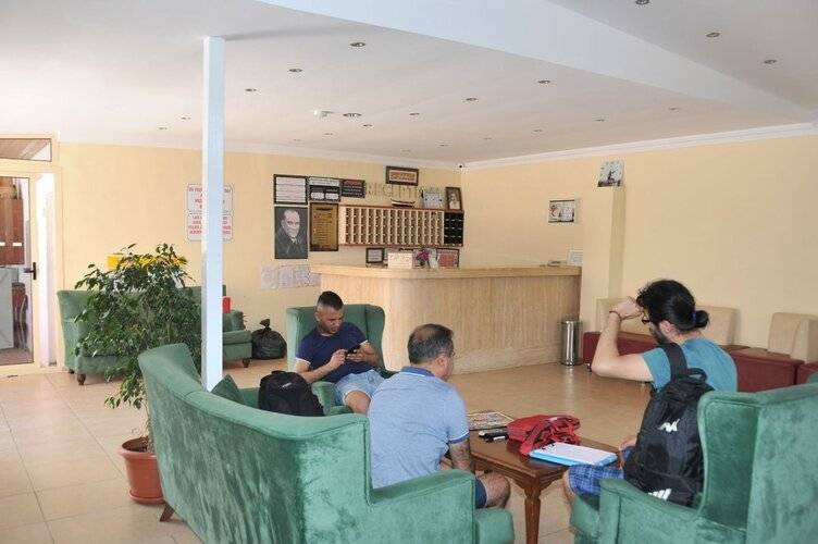 Club Ekinci Palace