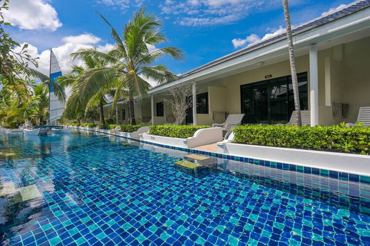Tuana Brook Resort & Villas