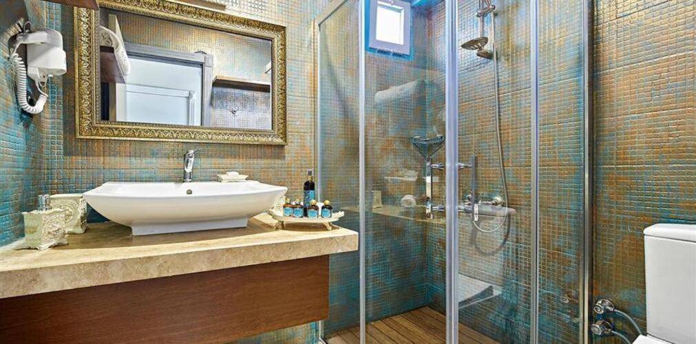 Fi Light Solto Boutique Beach