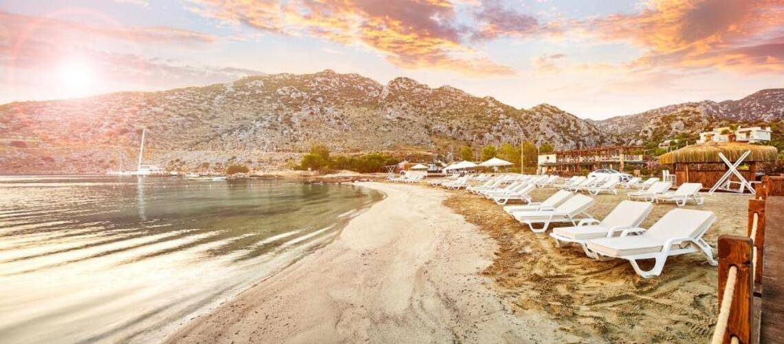 Fi Light Solto Boutique Beach