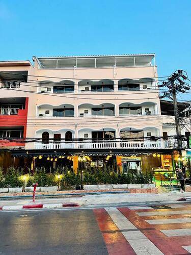 Lime Hotel Patong