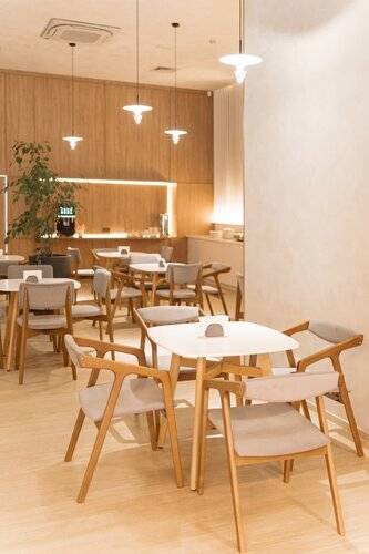 Slide Bleisure & Mice Hotel (Слайд)