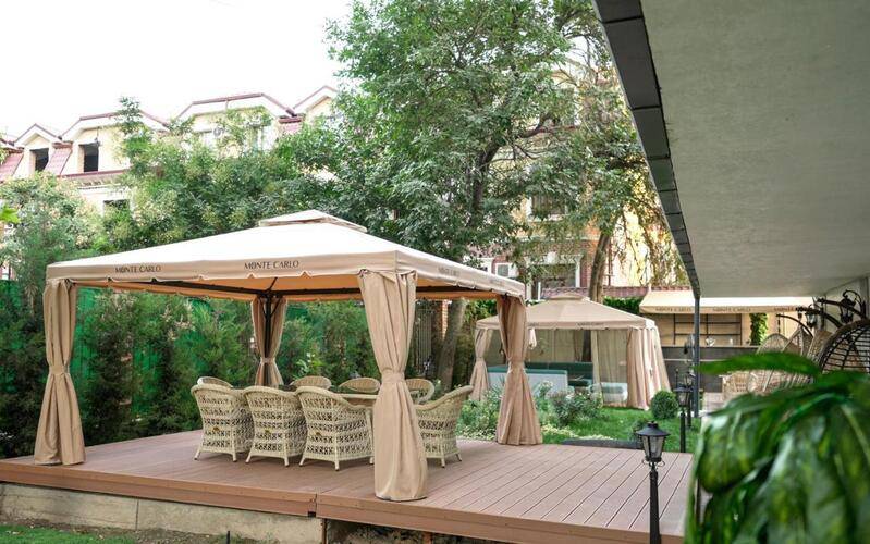 Moffah Grand Hotel