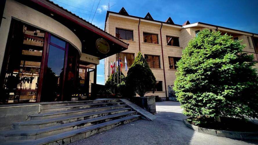 Olympia Garden Hotel
