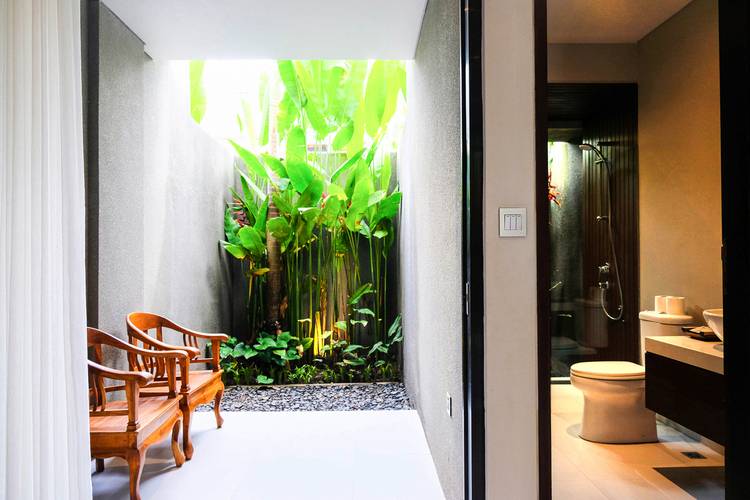 Japa Suites & Villas