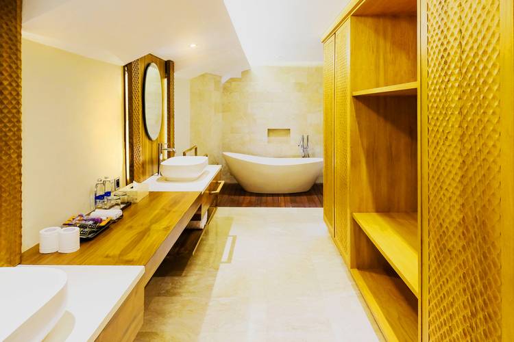 Japa Suites & Villas