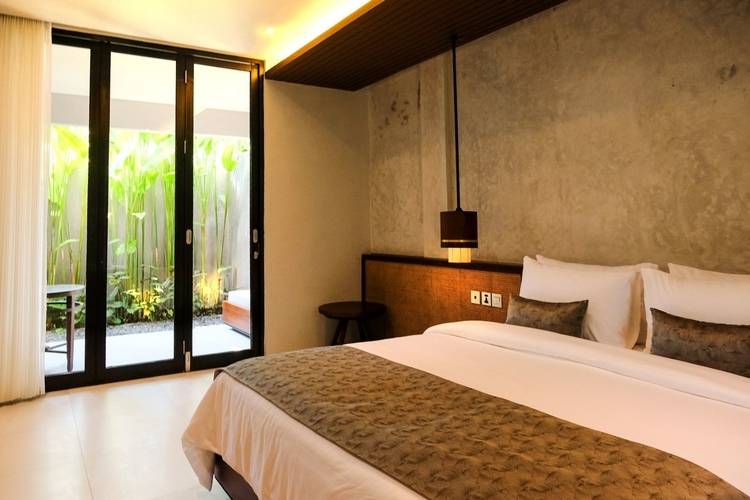 Japa Suites & Villas