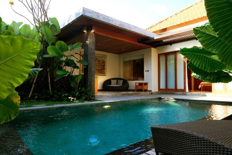 Japa Suites & Villas