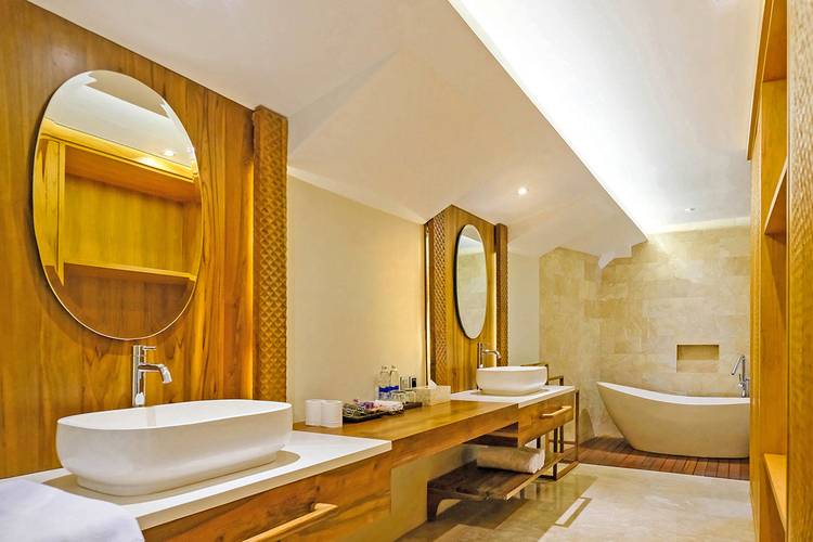 Japa Suites & Villas