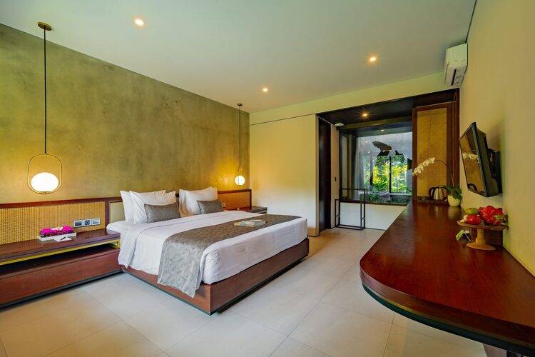 Japa Suites & Villas
